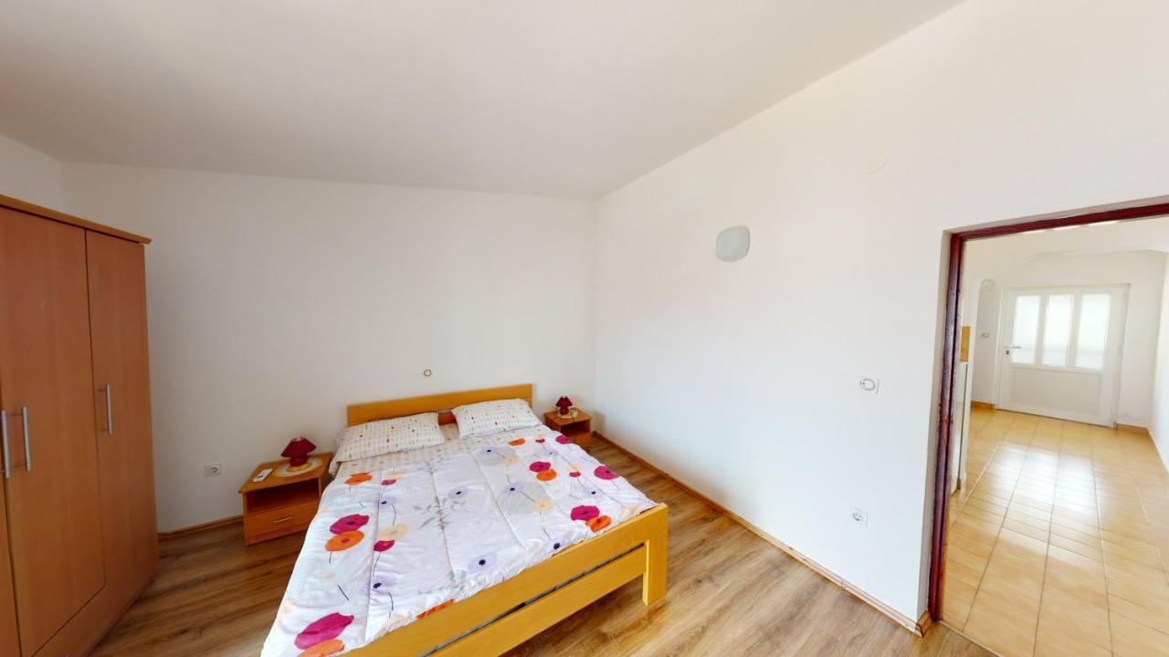 Jaska & Jelica House Apartments Metajna Zewnętrze zdjęcie